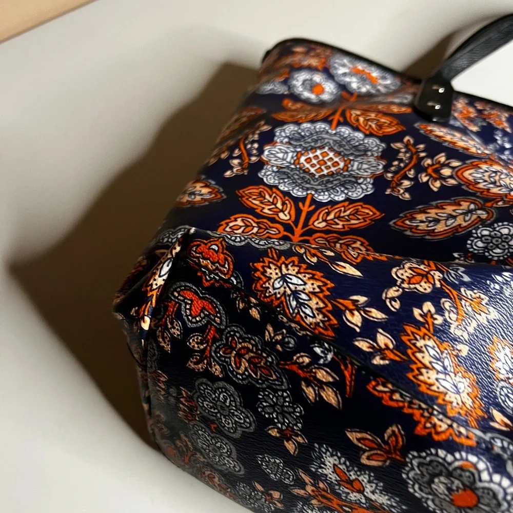 Coach Kaleidoscope Floral Print Zip Top Tote Navy Crossgrain Leather F11823